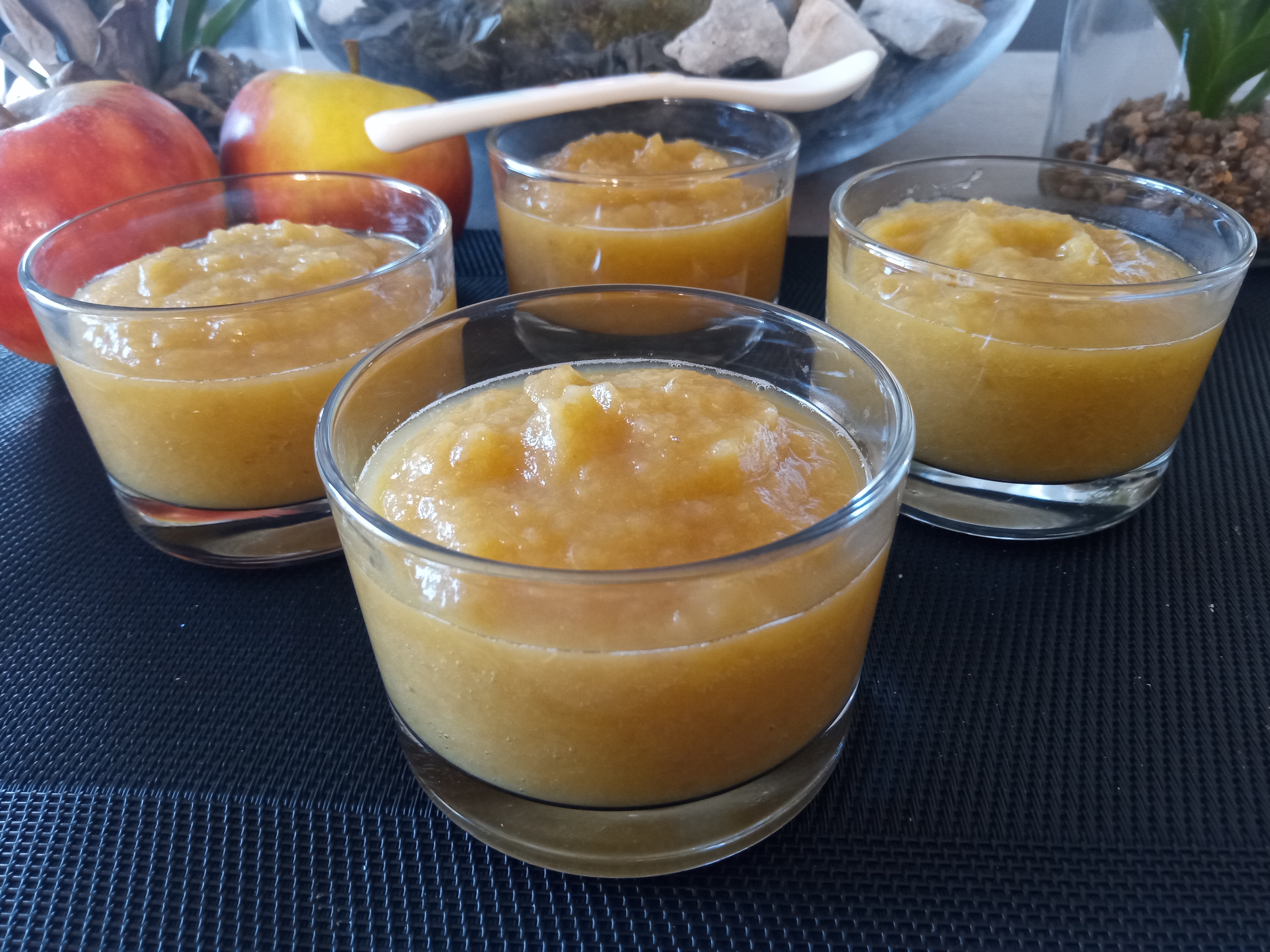 COMPOTE POMME, ANANAS & MANGUE