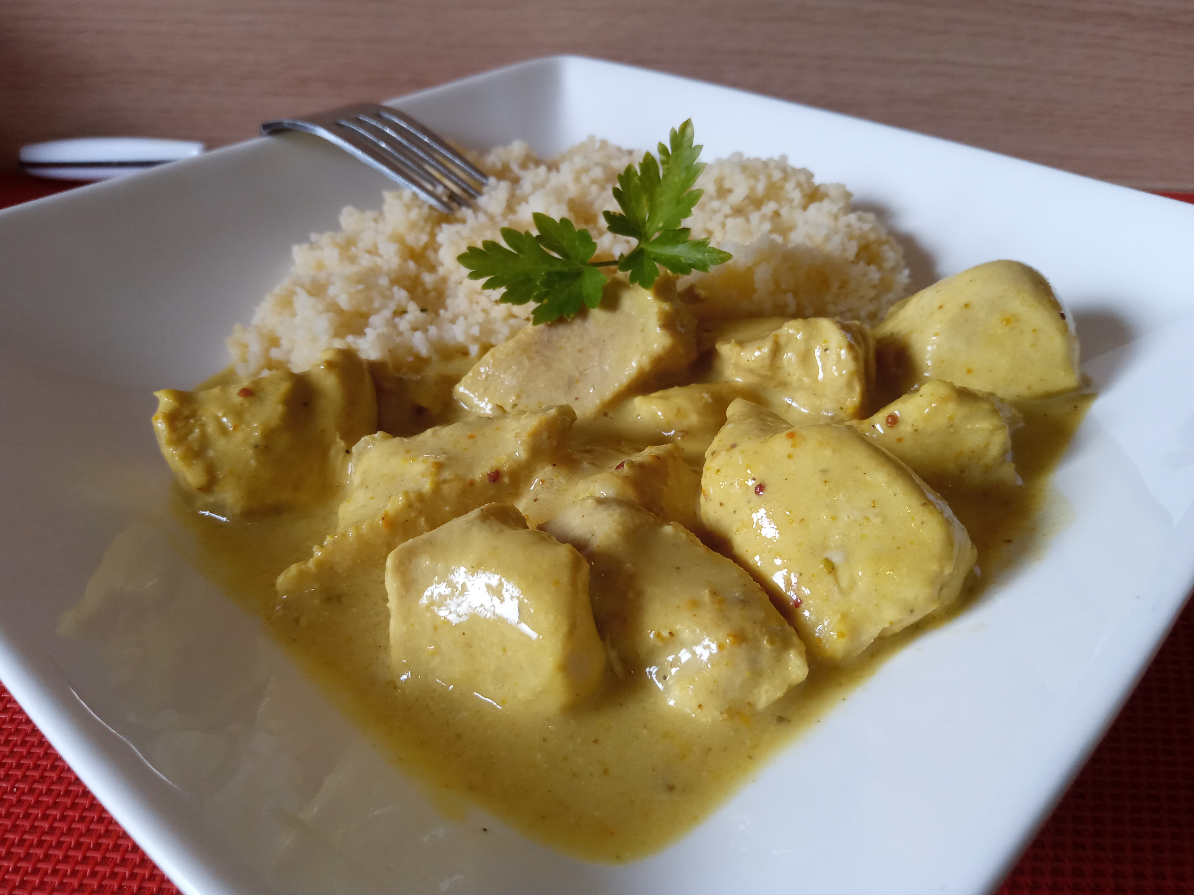 POULET SAUCE MOUTARDE & CURRY