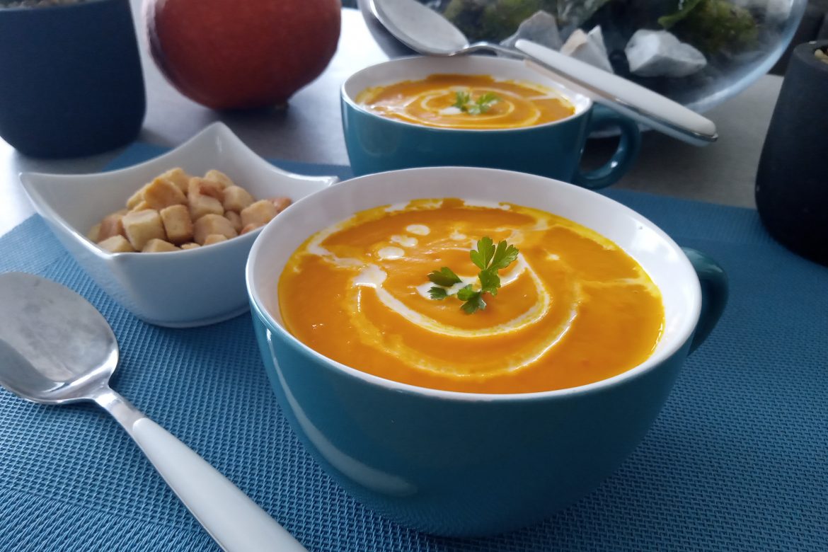 Velouté de chanterelles & noix